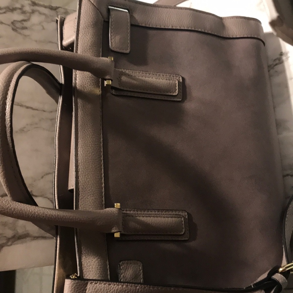 Color gray handbag - Picture 3 of 7
